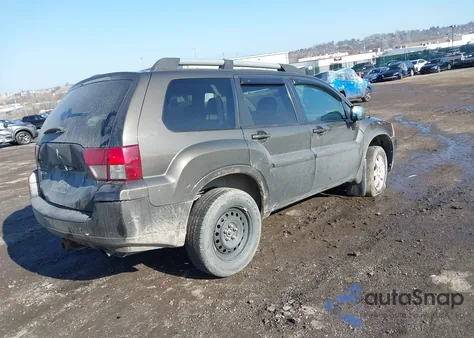 2010 Mitsubishi Endeavor z USA, uszkodzony, nr VIN 4A4JN2AS3AE002226